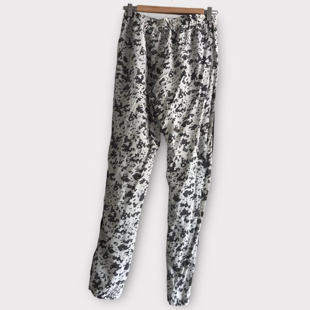 Johnathan Simkhai Printed Drawstring Straight Leg… - image 2